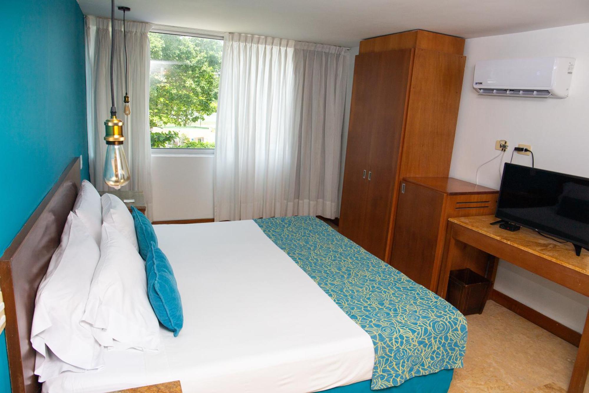 Hotel Oceania Cartagena מראה חיצוני תמונה